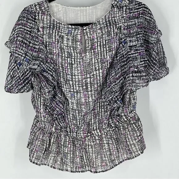 NWT EXPRESS WOMEN’s top, blouse, short sleeve with lots of ruffles, size Large - Picture 2 of 9